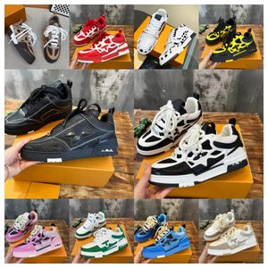 2024 Ny topp lyxig designer Skate Sneaker Shoes Mens Women Trainer Virgil Calfskin Högkvalitativ bokstav överlägg Läderplattform Låg sport Casual Shoe