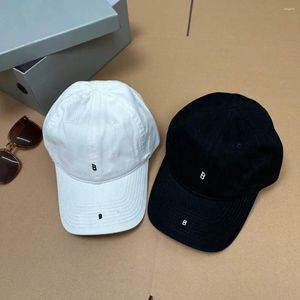 Designer di berretti Lettere vintage ricamo con cappello da baseball con cappellino da baseball solido