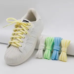 Peças de sapatos Weiou Anexos de 0,7 cm de largura 4 luminária de cores Alteração de poliéster de alta qualidade Casual Sneaker Women 2024 Acessórios de moda