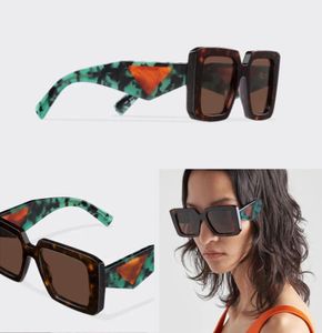 Designer di occhiali da sole Symbol Green Turquoise Summer Acetate Telaio Black Sun Luxury for Women Beach Big Square Full FR3670541