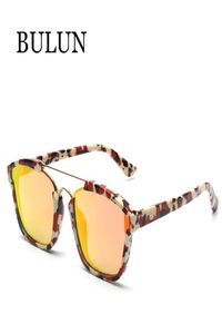 WholeBulun Nuovi occhiali da sole astratti Donne retrò oversize per tela da sole quadrate donne all'aperto femminino gafas5901860