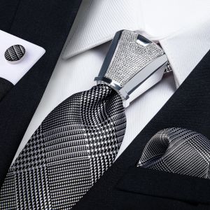 Clips Sier schwarze Houndholtooth Seide Krawatten für Männer mit Sier Tie -Hoop -Designer Herrenhaube Krawatte Set Pocket Square Männer Geschenk