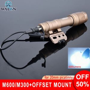 Scopes Wadsn SF Metal M300A Taschenlampe 600Lumen M600 Taktischer Scout Light Offset Mount Fit Picatinny Rail Airsoft Hunting Lamp Basis