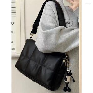 Evening Bags Casual Quilted Women Shoulder Bag Cotton Padded Crossbody For 2024 Wide Strap Square Tote Soft Designer Handbags