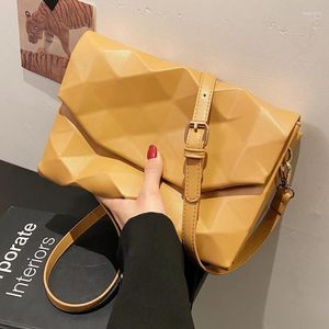 Shoulder Bags Small Bag Female 2024 Fashion Net Red All-match Messenger High-quality One-shoulder Envelope Square