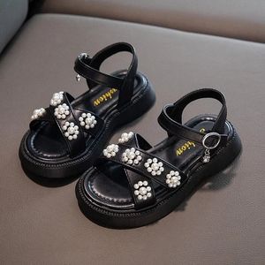 Summer Children Sandals Girls Korean Style Kids Fashion Versatile Pearls Cute Princess Hook Loop Solid Black for Show 240418