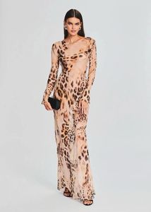 Vestidos casuais mulheres halo corante leopardo com crava estampada de férias sem férias de férias maxi vestido longo