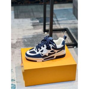 2024 Top Luxury Designer Skate Sneaker Casual Casual Shoes Calfsiel кожа Abloh черно -белый зеленый красный синий накладки быстрый корабль с коробкой 147