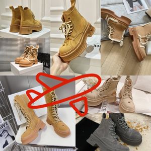 2024 Designerstiefel beliebte Frauen Short Stiefel Knospenstiefel Luxus Soles Frauenparty Dicke Größe 35-40 Wanderwüste SMFK GAI