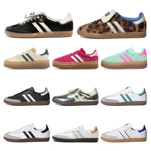 2024 New Top Originals Handball Spezialjean sambaba Casual Shoes for Mens Women Designer Core Black Navy Gum Chalk White Light Blue Platform Sneakers