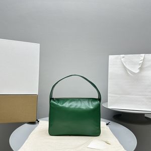 Um design minimalista e de nicho para uma bolsa portátil