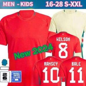 2024 Maglie da calcio del Galles Bale Wilson Allen Ramsey Wes 24 25 Coppa Nazionale Europea Coppa Rodon Vokes Casa Calcio Calcio Short Short Short Agliformi per adulti Fan Kit Kit