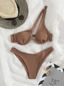 Kvinnors badkläder 2024 One Shoulder Bikini Set Sexy Bikinis Baddräkter Skuren ut 2 Peices Biquini Summer Bathing Suits Push Up Beach