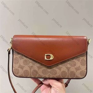 Womens Bag 2023 Summer New Handheld Wyn Old Flower One Shoulder Crossbody Flap Envelope9836