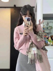 Women's Knits Korean Gentle Pink Fried Dough Twists Knit Cardigan Women O-neck Fashion Soft Temperament Sweet Solid Slim Winter Sweater Coat