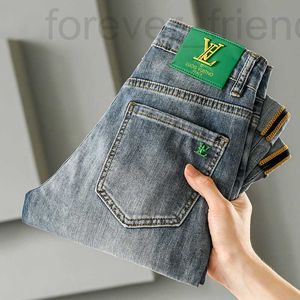 Jeans designer maschile premium primavera/estate sottile elastico trasparente comodi di lusso di lusso di lusso di lusso in forma europea pantaloni europei 4MI2