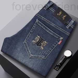 Mäns jeansdesigner 2023 Autumn/Winter New European High End For Korean Slim Fit Small Straight Sleeve Elastic Embroidery Brand Pants Z5et