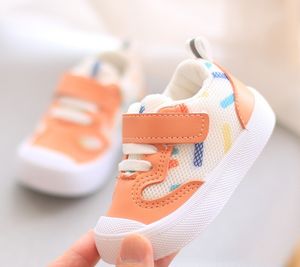 2024 Baby-Wanderschuhe, Maschenschuhe, Frühlings- und Herbstweiche Sohle funktionale Schuhe, 1-3 Jahre alte Babyschuhe, lässige Schuhe, die nicht abfallen