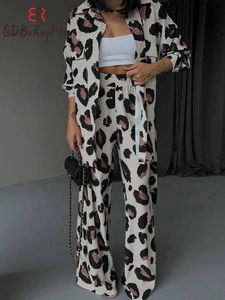 Leopard gedruckte elegante Damensets lässig Streetwear Langarm -Tops Weitbein Hosen Tracksuit Zwei -Stück -Sets Damen Outifits 240412