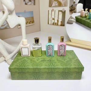 In vendita Designer promozione Set di profumi per donne Bloom Flora Sparay 5ml*6pcs Suit 6 in 1 con scatola Ship veloce di alta qualità originale di alta qualità