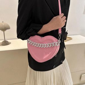 Abendtaschen Fashion Heart Form Crossbody für Frauen Solid PU Leder Umhängetasche mit Kettendesigner Luxus Ladies Handtaschen und Geldbörsen