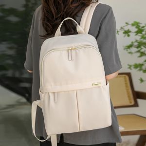 Ryggsäckar 15,6 tum bärbar dator ryggsäck för MacBook Pro vattentät nylonduk stor kapacitetsföretag Knapsack unisex beige dator ryggsäck