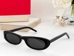 Mode Trend Designer 557 Shade Solglasögon för kvinnor Klassisk vintage oval form solglasögon Summer Avant-Garde Leisure Style Anti-ultraviolet kommer med Box 2LAA