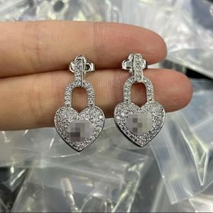 New designed women Silver Dangle love Earring V Letter with Diamonds Brass 18K Gold plating ladies Earrings studs Designer Jewelry224w