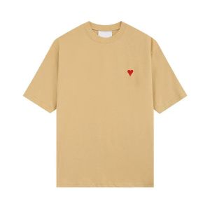 Camisetas de verão Tshirts Tshirts Spring Summer Summer bordado Camiseta do coração para homens Mulher Round Neck Fashion Brand Loose T-shirt A4