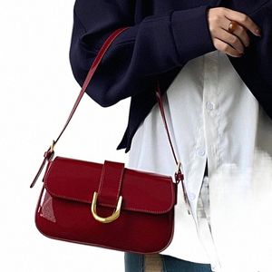 Sıcak satış vintage eyer küçük patent deri omuz çantası kadın lüks tasarım trend kırmızı flep el çantaları fi crossbody çanta s0bj#