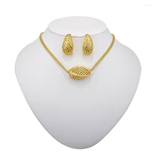 Necklace Earrings Set 2024 French Hollow Geometry Women's Versatile Jewelry Wedding Party Gifts