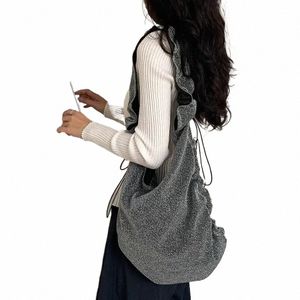 linke große weiche Sier -Falt -Umhängetaschen für Frauen 2023 Winterdesigner FI Handtaschen Trend DACR ABERARM HOBO SABE V97E#