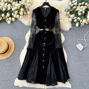 Casual Dresses Retro Elegant Lace Patchwork Dress Set Sexig Fairy Long Sleeve Autumn Vestidos Slim Women Evening Party