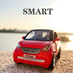 Автомобили бесплатная доставка Smart Fortwo игрушечные автомобили Diecast Model Carstoy для детей металлические автомобили для украшения на гнев