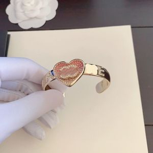Romantic Love Gift Bangle Brand Designer New Pink Heart Design Bbangle High Quality Small Diamond Inlaid Bangle With Box For Birthday Party