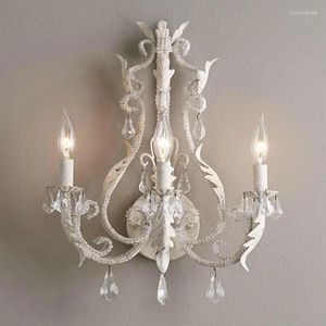 Wall Lamps Creative American Retro Lamp 3 Heads Living Room Dining Bedroom Corridor Iron Crystal French Light