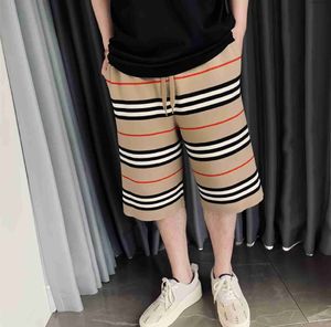 High End Buurberlyes Costumes for Women Men Summer New Wool Stripe Sports Casual Pants Shorts Unisex Senior Brand Casual Summer Designer Shorts