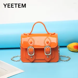 어깨 가방 Boolar Women Bag 2024 Summer Beach Women 's Street 패션 반짝이는 미니 스퀘어 PVC 젤리 가방 지갑