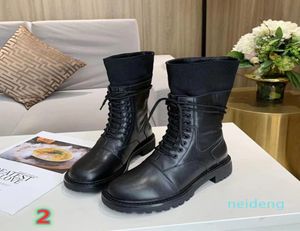 2021 Top Designer Leather Hight Shoe Women Women с логотипом с бланком, напечатанным на Martin Boots Cowhide Size 3540 с Box2933930