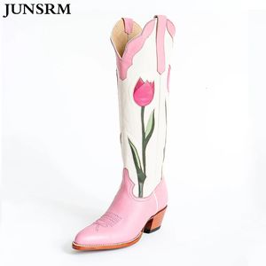 2024 Pink Flowers Knee High Boots Women Mieszany kolor haftowany masywny wzrost pięty Wzrost na Westside Cowboy Boots 240415