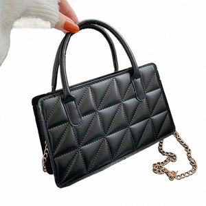 PU Leather Ladies Casual Solid Lingge Lingge Women's Bag Bag Bag Bases Girl Menger Bace Chain Handbags Q4iy#