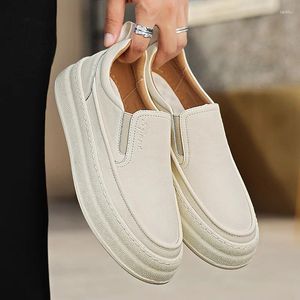 Casual Shoes äkta läder Mäns loafers lyxiga italienska handgjorda slip på designer svart affärsmokasiner körning