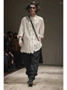 Camicie casual maschile Frill Ribbon Design di lusso di lusso unisex in stile Yamamoto Homme per la camicia di abbigliamento da uomo Top Whites Woman