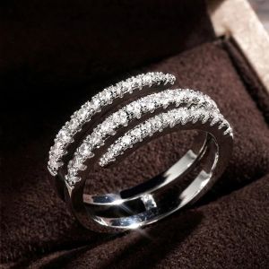 Bands Huitan Fashion Surround Shaped Finger Rings for Women Shiny Crystal CZ Marriage Party Bridal Rings Statement Jewelry Whole Sale