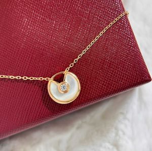 High Quality Luxury Necklace S925 Sterling Silver Single Diamond White Fritillaria Red Agate Talisman with Simple Circle Light Style Classic Versatile
