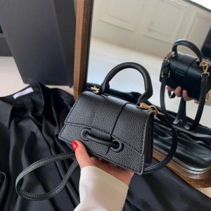 Çantalar omuz çantası katı blok mini crossbody çanta kozmetik depolama çanta kadınlar için yeni parti gündelik cüzdan hediyeleri arkadaşlara