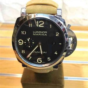 Herrsportklocka Mechanical Watch Brand Watch Automatic Movement Timer rostfritt stål Vattentäta fodral Sapphire Mirror WQ4Y