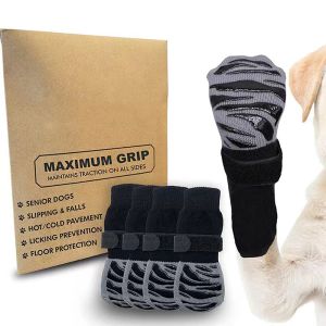 Meias 4pcs/conjunto de meias de cachorro anti -deslize com tiras controle de tração para cobertura interna no piso de madeira desgaste protetor de pata de estimação para cães pequenos animais de estimação