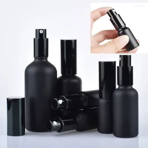 Figurine decorative 100-300pcs bottiglia di pompa a lozione spray Beauty Bottles nera Black Glass Oil Mist Case Riemibile Viaggio