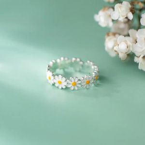 Bands Vintage Silber Farbe Daisy Blumenringe für Frauen koreanischer Stil Verstellbarer Öffnung Finger Ring Braut Hochzeitsfeier Juwely Geschenk